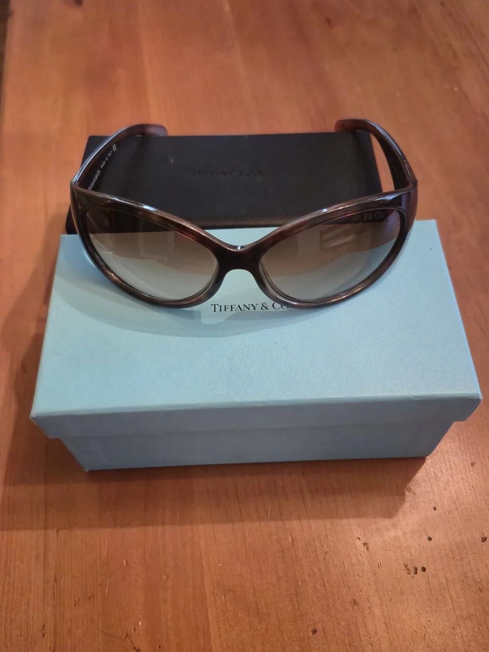 Tiffany & Co. Women's Brown Oversized Sunglasses
